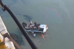 Bus falls into Banas river: Death toll increases to 27