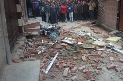 Coaching centre roof collapsed in Delhi 13 students rescue on