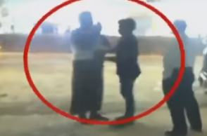 Cop shows up in lungi, Video goes viral