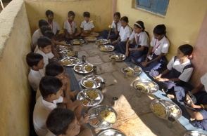 Dead lizard in mid-day meal, 87 students admitted to hosp