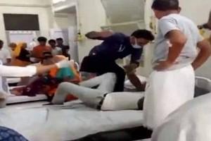 Shocking Video: Doctor Thrashes Patient At Hospital