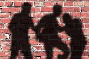 Drunk mob hits 2 men on bike in Bengaluru, video goes viral