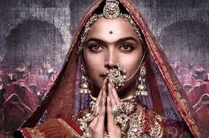 Arnab Goswami reviews Deepika's 'Padmavati'