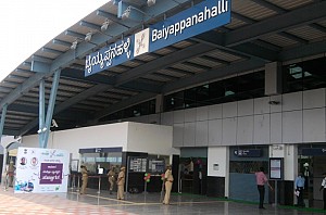 Hindi sign board to be removed from Metro stations