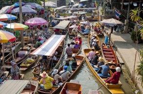 This Indian city gets ‘Floating market’ like Venice