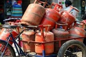LPG Cylinder Prices Hiked From Today In All Cities; Latest Rates Listed! 