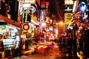 Maharashtra passes bill allowing theatres, malls to stay open 24X7