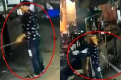 Man Waves Sword, Threatens Shopkeepers In Delhi: Video Goes Viral