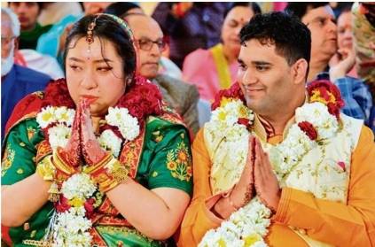 Indian groom Chinese bride marry amid coronavirus scare
