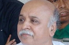 Emotional speech: Top leader claims ‘threat’ to life, cries before media