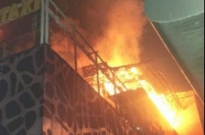 Mumbai restaurant fire: 14 dead, several injured