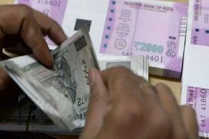 Man Earning Rs 7000 Per Month Gets 'IT Notice' for Rs 134 Crores Transaction