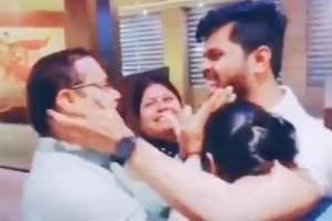 VIDEO: Once Upon a Time in Restaurant, Son Meets Father after 1 Year!