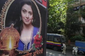 Sridevi’s mortal remains kept for public homage