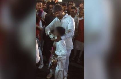 Telangana Deputy Speaker Put Cash into Boy\'s Mouth: Video Viral