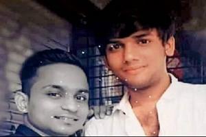 Minutes after posting WhatsApp status, two friends killed by a speeding vehicle