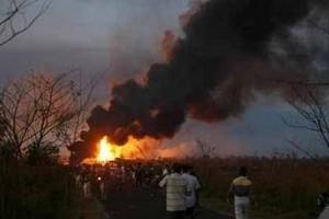 VIDEO: Massive Fire Breaks Out at Gas leaking Oil Well in Assam!