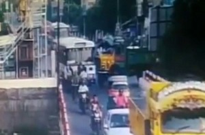 Video: Vijayawada state bus rams public in busy road