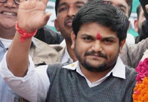 Will support ‘Small Thief’ Congress to defeat ‘Big Thief’ BJP: Hardik Patel