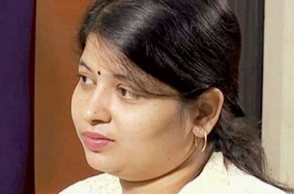 Woman claims to be Jaya’s daughter, SC asks to approach Karnataka HC