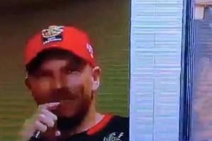 Aaron Finch Caught Smoking on Camera in Dressing Room During RRvsRCB Clash; Leaves Fans Confused!