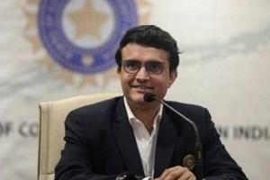 BCCI President Sourav Ganguly's Airport Selfie Goes Viral, Photo Rules The Internet!
