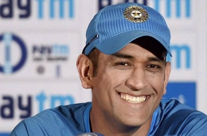 Dhoni replies to Raina’s ‘not cool captain’ comment