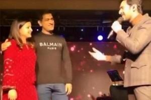 Video: MS Dhoni Runs Away As Singer Calls Him On Stage, Wife Sakshi Pulls Him Back!
