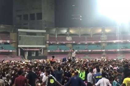 Fans Invade Pitch After Hardik Pandya\'s Sensational Knock Video