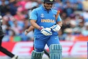 Is Dhoni Retiring? Will he be in the team - BCCI's big decision?