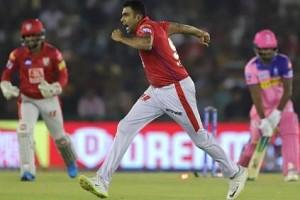 All-round Ashwin wins it this time without controversy!!!