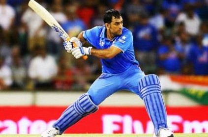 legendary cricketers give fitting reply to people criticizing Dhoni