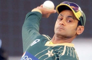 Mohammad Hafeez reported for suspect bowling action
