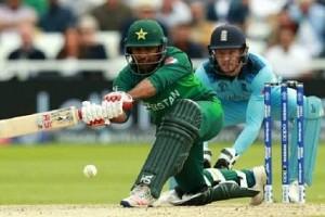 Pakistan trumps host England inspite of 2 big centuries!