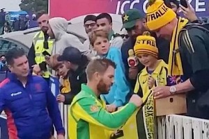 Video Inside! David Warner Gave His Man Of The Match Award To None Other Than...