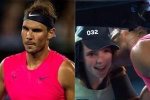 VIDEO: TENNIS LEGEND HITS GIRL ON HEAD DURING MATCH; FANS AMUSED BY HEART-WARMING GESTURE!