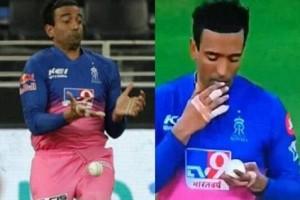 Watch Video: Robin Uthappa Was Caught Accidentally Applying Saliva On Ball During KKRvRR Match 