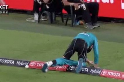 Sam Heazlett\'s Dive To Stop Boundary As Pants Fall off in BBL 