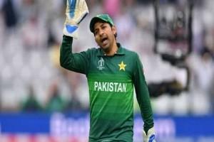 No More Captaincy and Not in Squad; PCB's Breaking Move against Sarfaraz