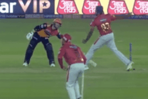 Watch Video !!! David Warner scared of Ashwin???