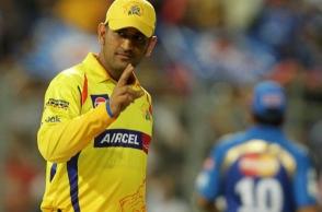 Was approached by many teams: Reveals Dhoni