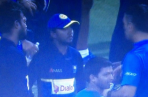 WATCH VIDEO: MS Dhoni teaches Sri Lanka players after series loss