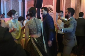 Watch video: Virat Kohli, Anushka Sharma’s dance moves at Zaheer's Reception