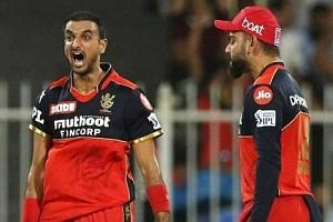 RCB players continue to create records... First Mohammad Siraj, now Harshal Patel...!