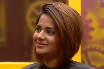 பிக்பாஸுக்கு டிஆர்பி வேண்டுமென்றால்...ஐஸ்வர்யா உள்ளே இருக்க வேண்டும்