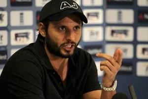 "பாகிஸ்தானும் வேண்டாம்...இந்தியாவும் வேண்டாம்"...பரபரப்பை கிளப்பி இருக்கும் பிரபல கிரிக்கெட் வீரர்!