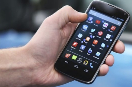 அனைத்து மாணவர்களுக்கும் இலவச 'ஸ்மார்ட்போன்கள்' வழங்கப்படும்: ராகுல்காந்தி