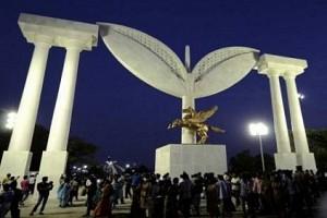 எம்ஜிஆர் நூற்றாண்டு வளைவின் திறப்பு விழாவுக்கு தடை: உயர் நீதிமன்றம்!