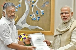 மோடியை வாழ்த்திய 'பன்னீர் செல்வம்'!