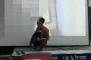 மாணவர்களின் முன் தப்பான வீடியோவை ஒளிபரப்பிவிட்டு தடுமாறிய ஆசிரியர்!